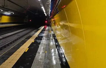 lluvias-intensas-causan-filtraciones-en-estacion-rosa-duarte-del-metro-636c5187-focus-0-0-375-240