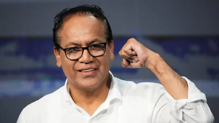 sanchez-sigue-al-frente-del-escrutinio-en-peru-a-la-espera-de-los-votos-del-ext-20260609-034018-dCwC-1200x675